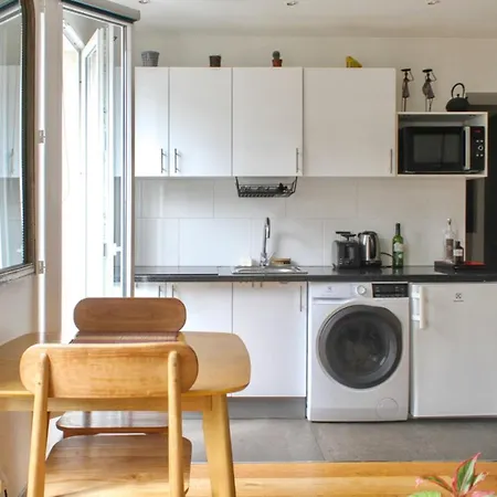 Apt With Balcony Near Pere Lachaise 公寓 *